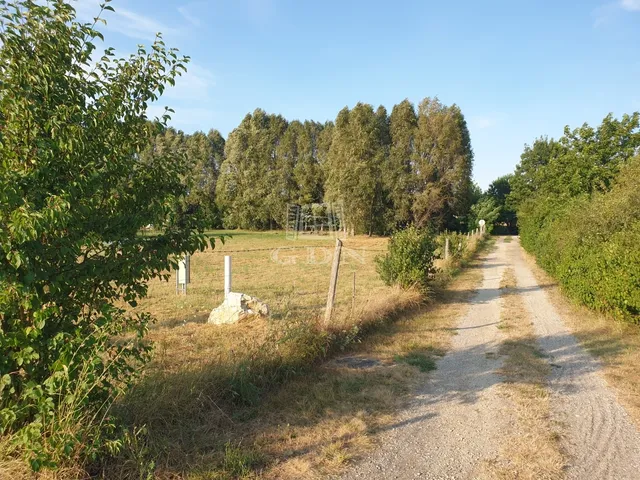 Eladó telek Tordas 2678 nm