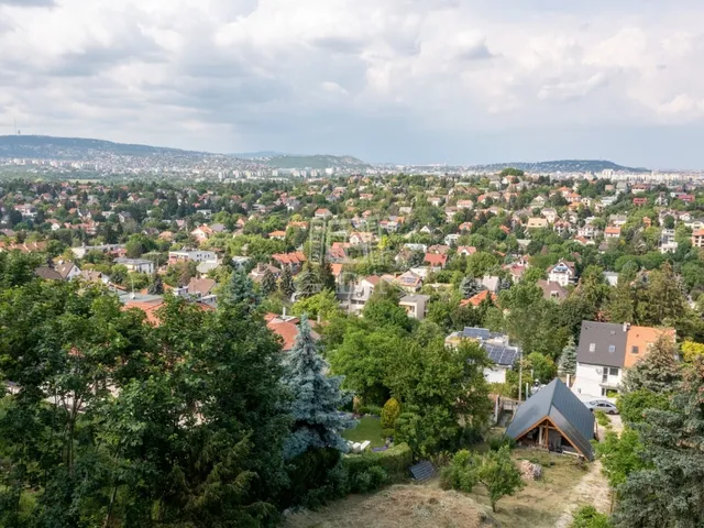 Eladó telek Budapest XXII. kerület 2098 nm