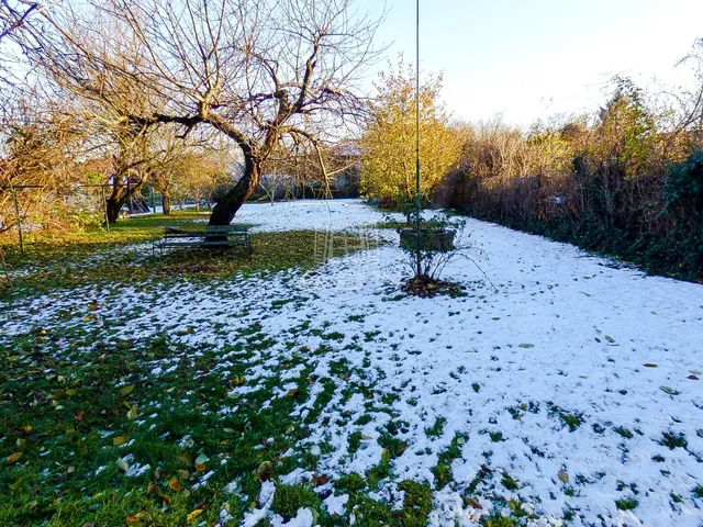 Eladó telek Kistarcsa, Fenyvesliget 601 nm