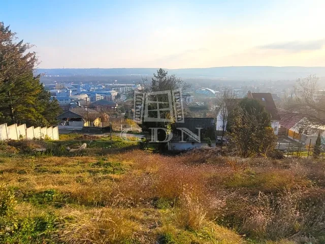 Eladó telek Budaörs, Csikidűlő 2292 nm