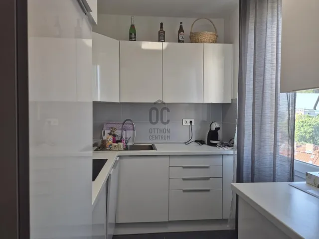 Eladó lakás Pécs, Belváros 74 nm