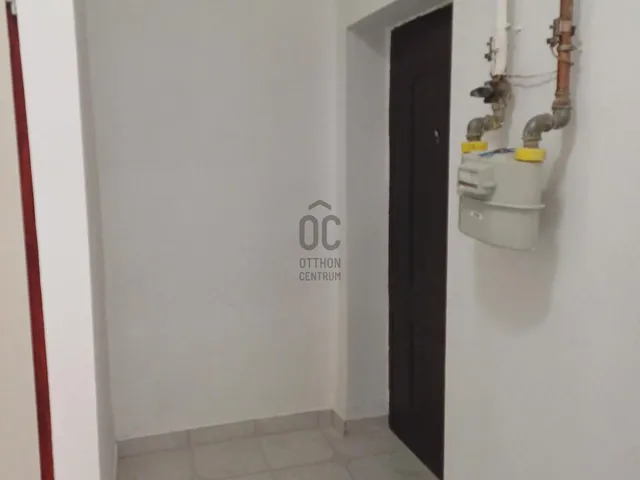 Eladó lakás Komló 51 nm