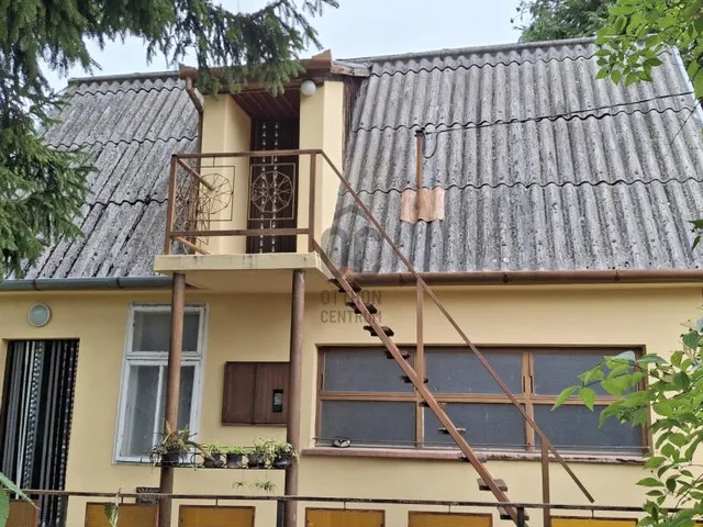 Eladó ház Pécs, Újhegy 87 nm