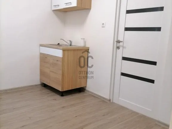 Eladó lakás Pécs 27 nm