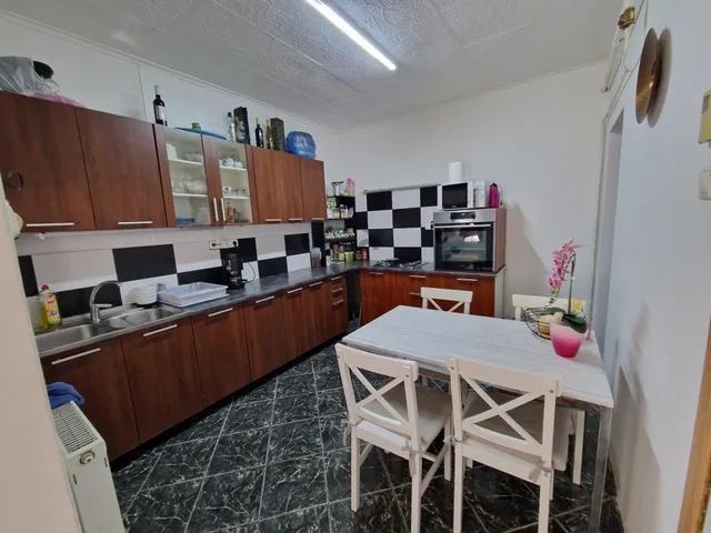 Eladó ház Petrivente 120 nm