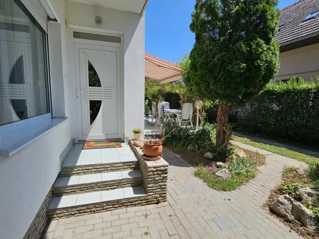 Eladó ház Balatonboglár 207 nm