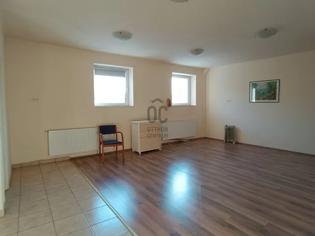 Eladó lakás Nagykanizsa, Belváros 152 nm