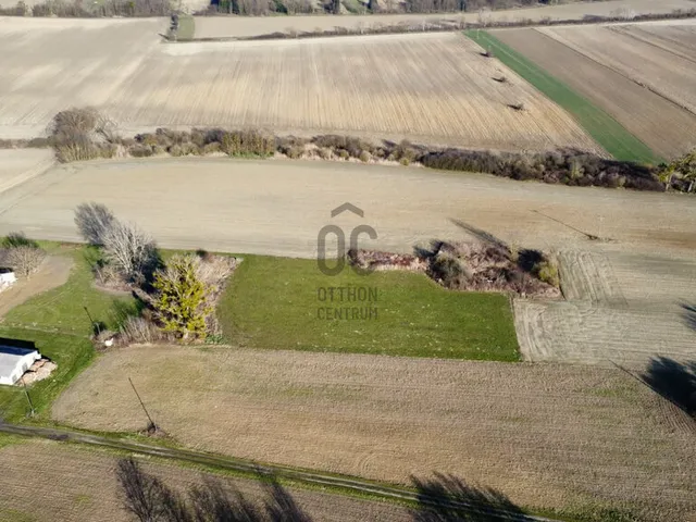Eladó mezőgazdasági ingatlan Tótszentmárton 11856 nm