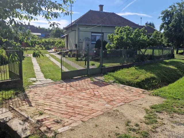 Eladó ház Bánokszentgyörgy 72 nm