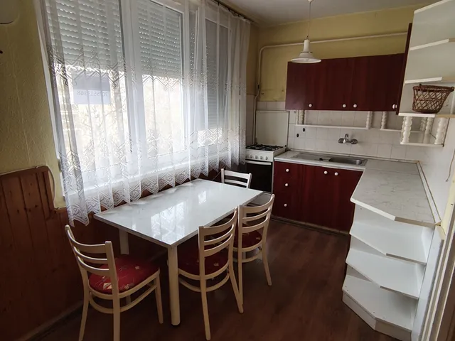 Eladó lakás Nagykanizsa, Keleti városrész 54 nm