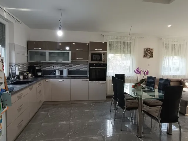 Eladó ház Miháld 86 nm