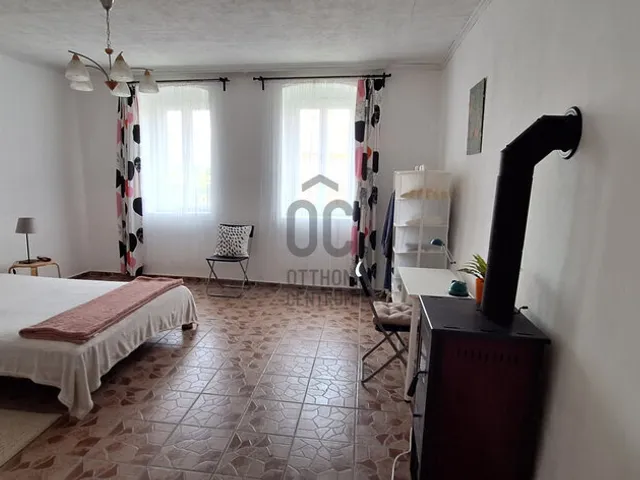 Eladó ház Hahót 70 nm