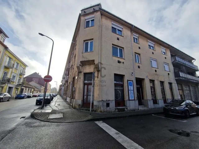 Eladó kereskedelmi és ipari ingatlan Nagykanizsa, Belváros 140 nm