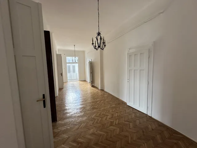 Eladó ház Budapest 204 nm