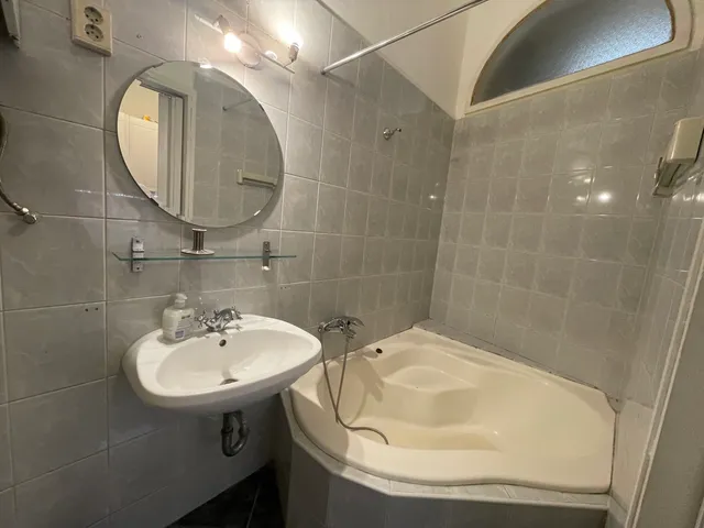 Eladó lakás Budapest VII. kerület, Belső-Erzsébetváros, Akácfa utca 45 nm