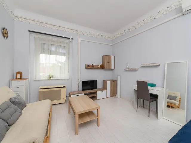 Eladó lakás Budapest X. kerület, Óhegy 39 nm