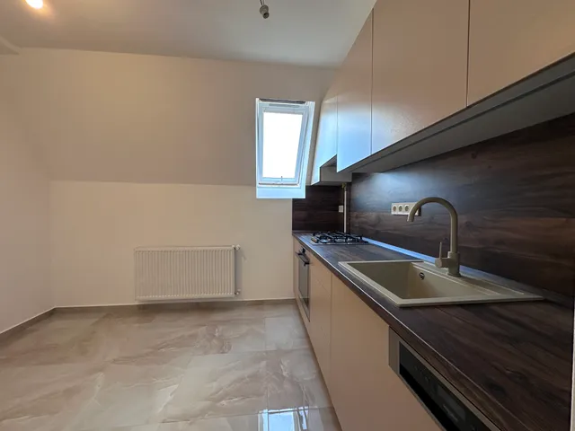 Eladó lakás Budapest X. kerület, Óhegy, Kelemen utca 57 nm