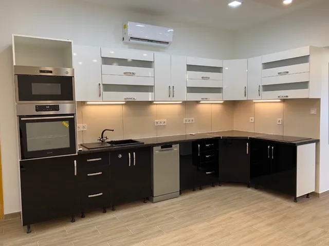 Eladó lakás Budapest VIII. kerület, II. János Pál pápa tér 88 nm
