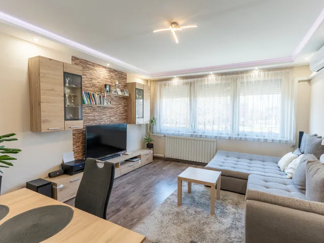 Eladó lakás Budapest X. kerület, Újhegy 50 nm