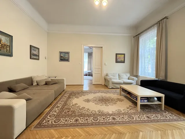 Eladó lakás Budapest X. kerület, Óhegy 149 nm
