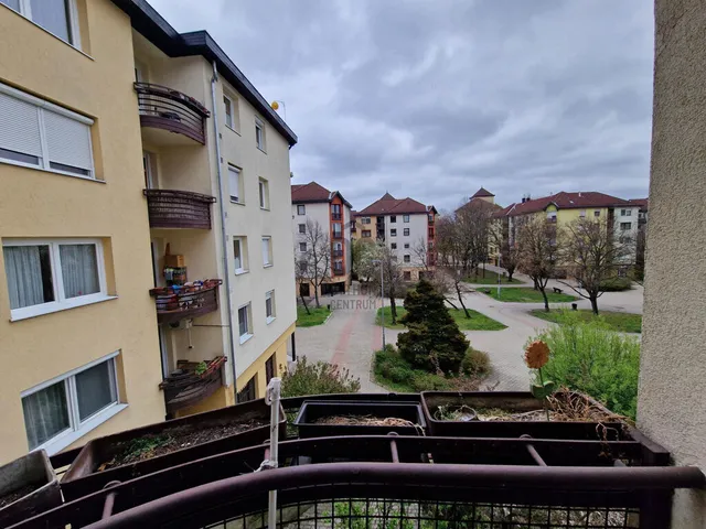Eladó lakás Budapest XVIII. kerület, Gloriett-telep 65 nm