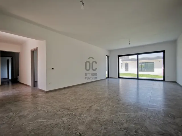 Eladó ház Székesfehérvár, Öreghegy 172 nm