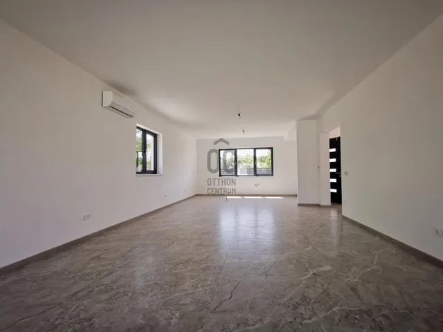 Eladó ház Székesfehérvár, Öreghegy 172 nm