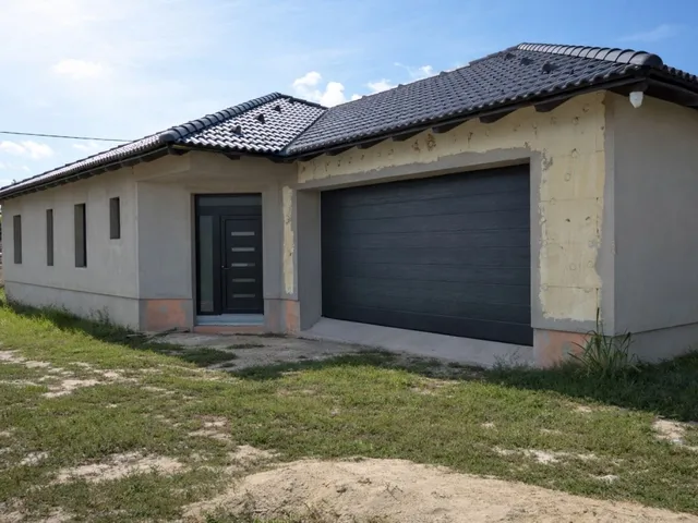 Eladó ház Pákozd 169 nm