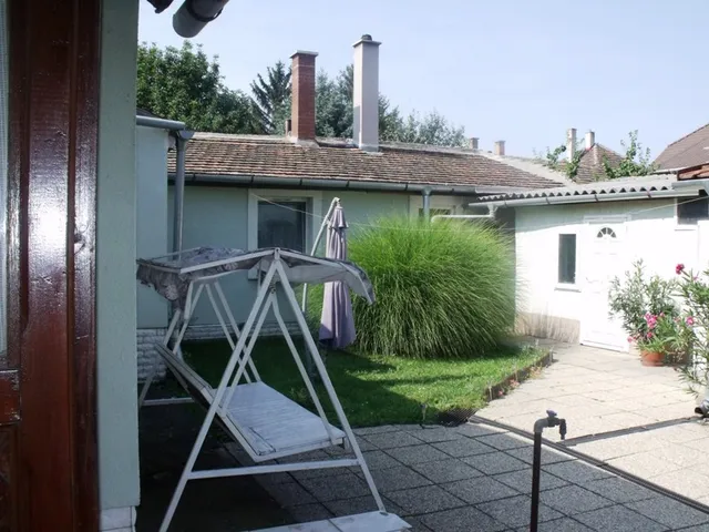 Eladó ház Székesfehérvár, Búrtelep 74 nm