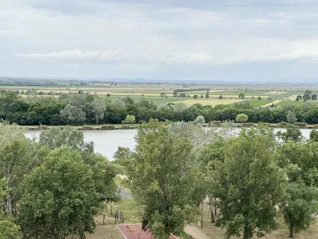 Kiadó lakás Székesfehérvár, Palotaváros 68 nm