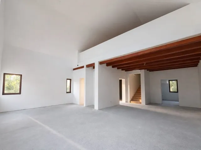 Eladó ház Vértesacsa 214 nm