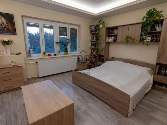 Eladó ház Székesfehérvár, Öreghegy 156 nm