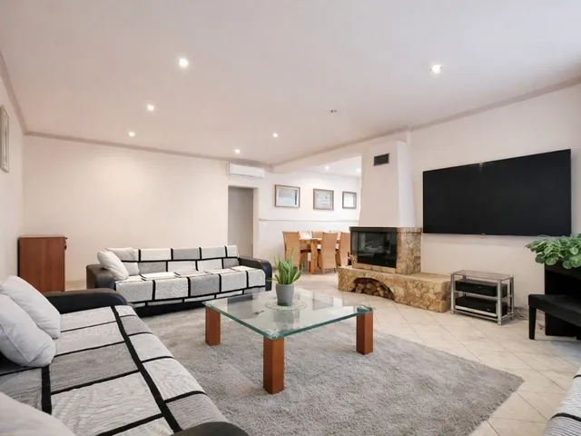 Eladó ház Sárszentmihály 216 nm