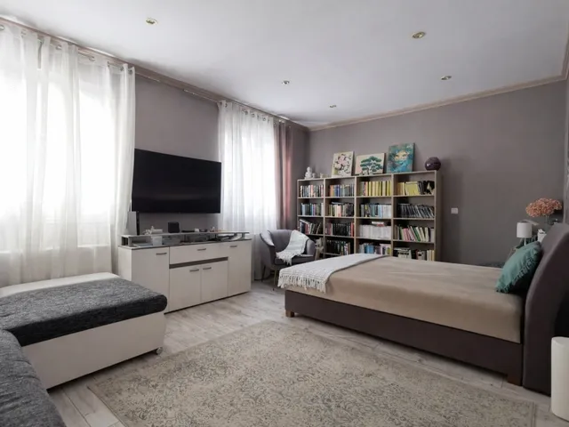 Eladó ház Sárszentmihály 216 nm