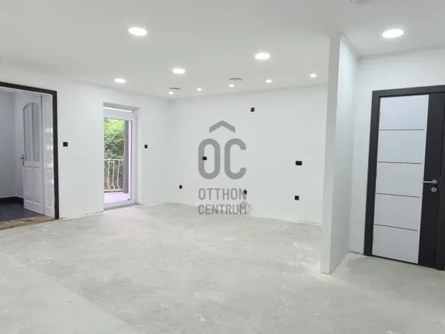 Eladó lakás Székesfehérvár 100 nm