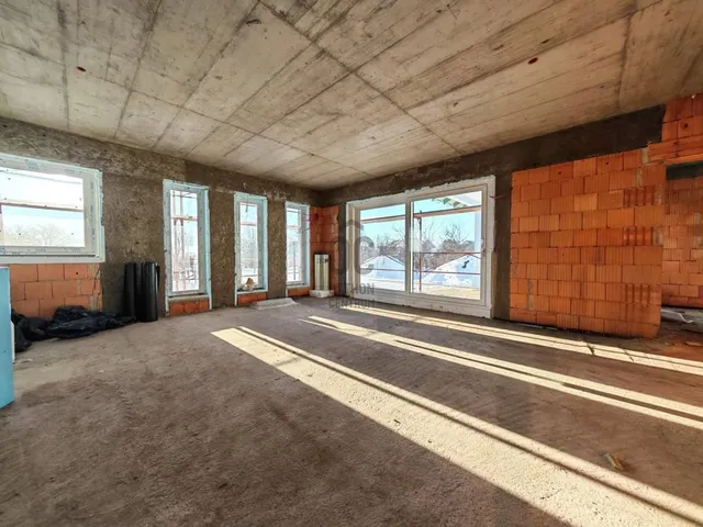 Eladó ház Székesfehérvár, Öreghegy 200 nm