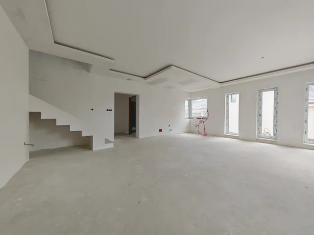 Eladó ház Székesfehérvár, Öreghegy 200 nm