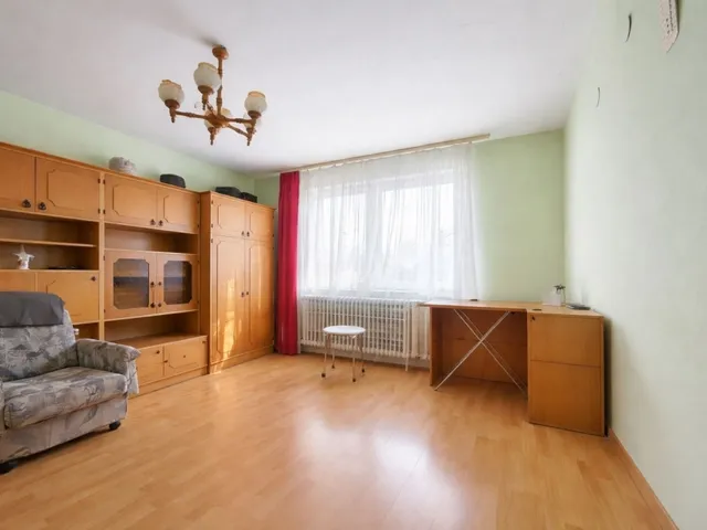 Eladó ház Szabadbattyán 197 nm