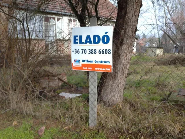 Eladó telek Vajta 1438 nm