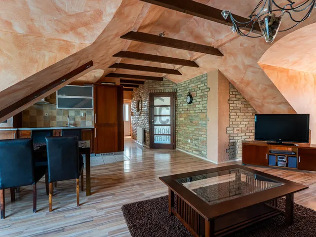 Eladó lakás Székesfehérvár, Öreghegy 80 nm