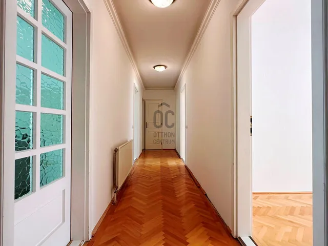 Eladó lakás Székesfehérvár 100 nm
