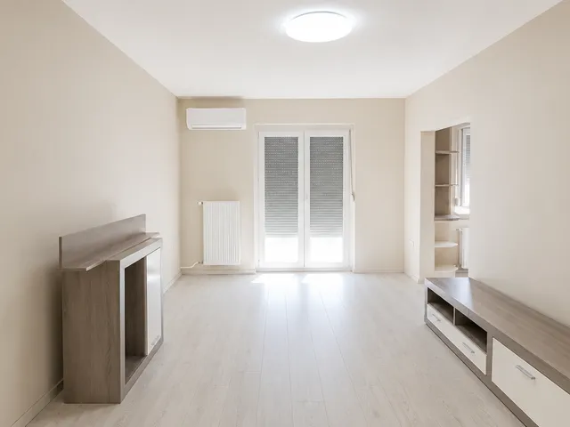 Eladó lakás Székesfehérvár, Szedreskert 60 nm