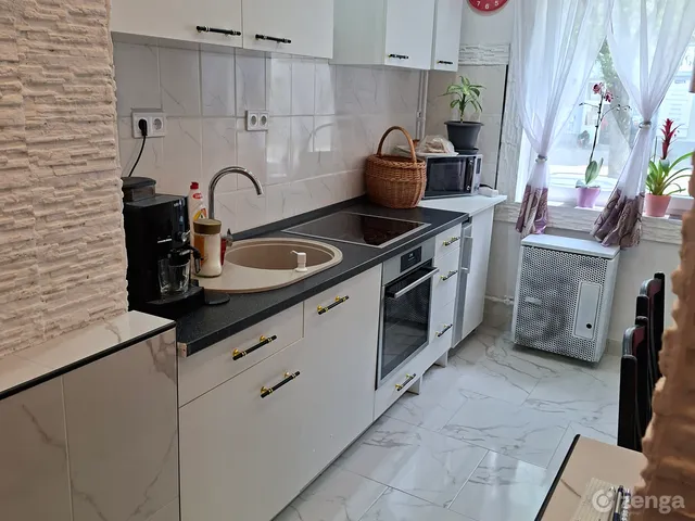 Eladó lakás Kazincbarcika, Belváros 34 nm