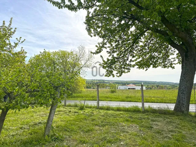 Eladó telek Kőszeg 2430 nm