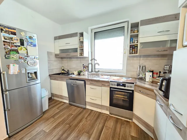 Eladó lakás Bük 102 nm