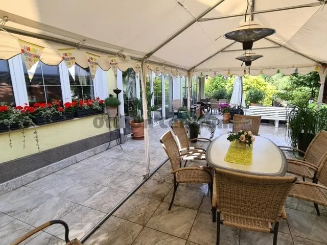 Eladó ház Budapest II. kerület, Budaliget 390 nm