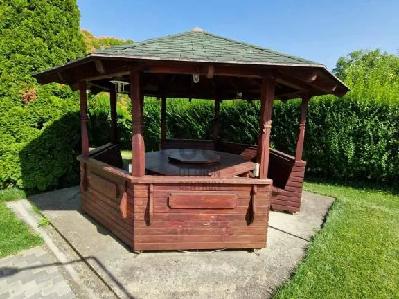 Eladó ház Érd, Ófalu 300 nm