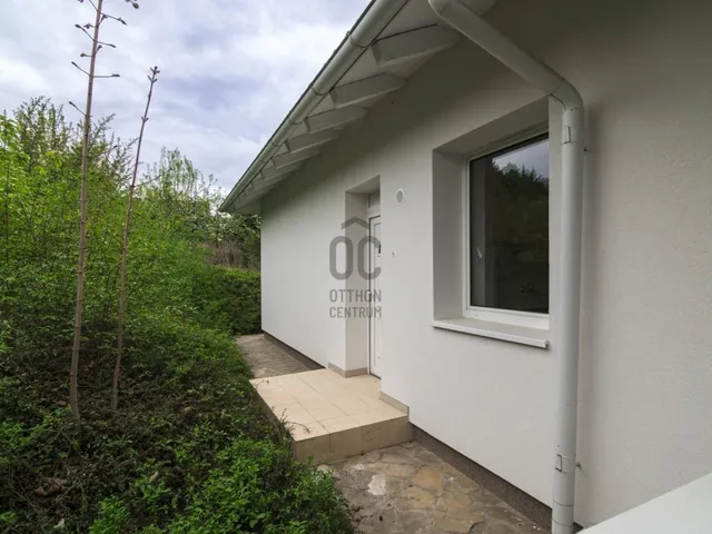 Eladó ház Telki 250 nm