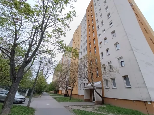 Eladó lakás Budapest III. kerület, Békásmegyer 57 nm