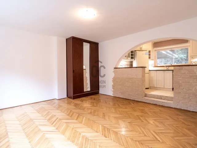Eladó lakás Budapest XII. kerület 54 nm